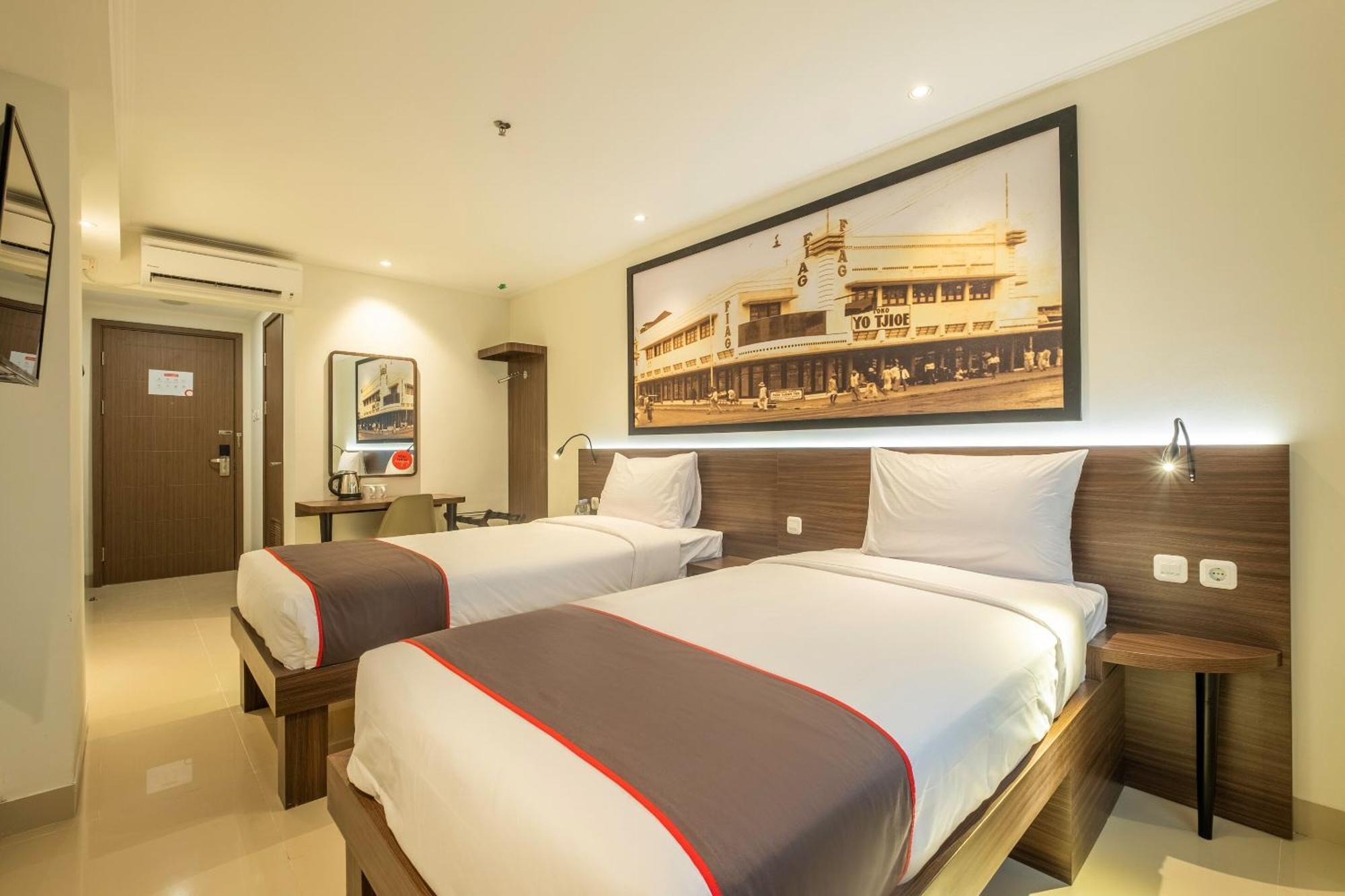 होटल Super Oyo Collection O Pasar Baru Heritage 3*