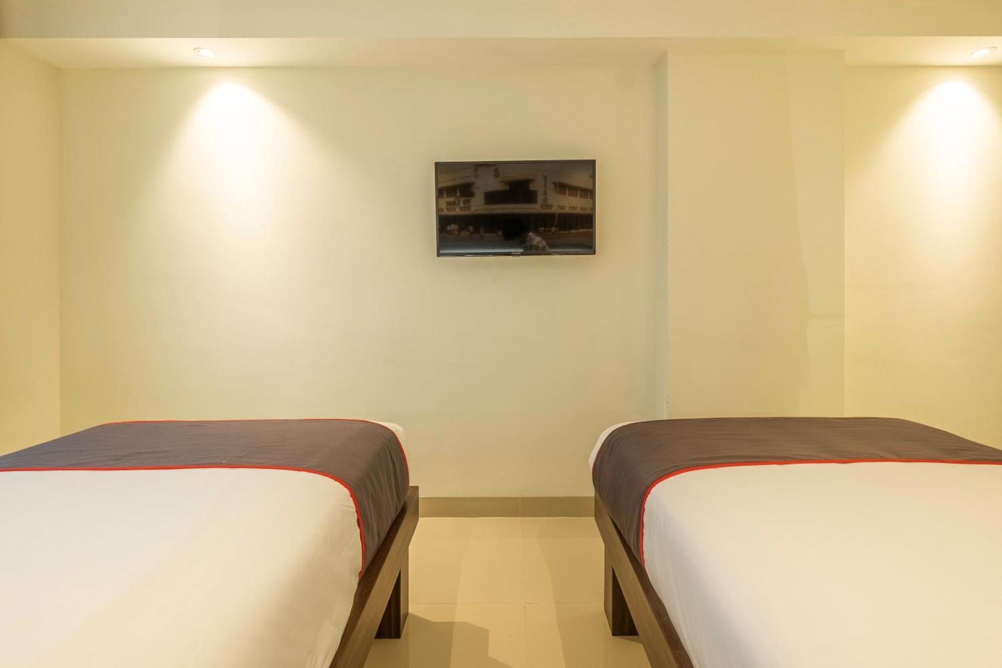 Hotel Super Oyo Collection O Pasar Baru Heritage 3*